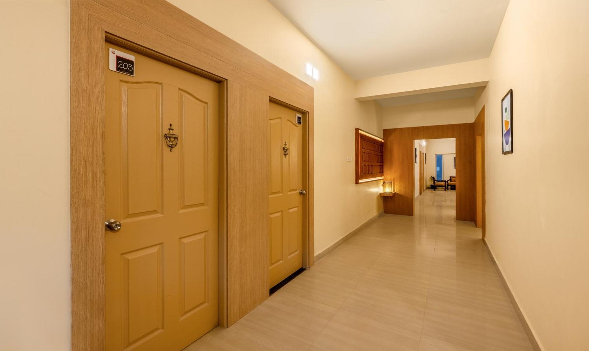Treebo Nestlay Rooms, Nungambakkam Chennai Exterior photo